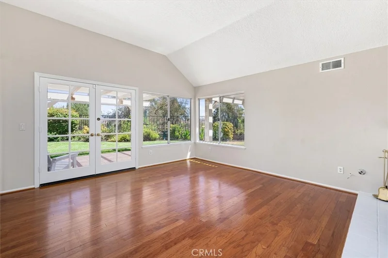Photo 2 of 26012 Lucerne Court