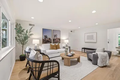 25 Willow Road 47