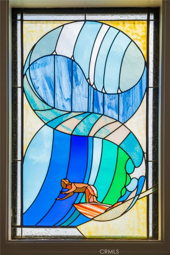 Interior 4