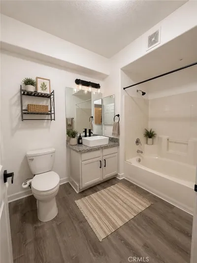 41410 Juniper 2522 photo 2