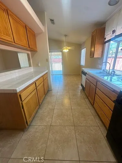 19405 Oakview Lane photo 2