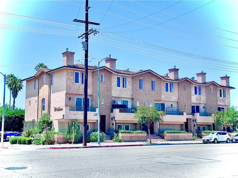 5555 Carpenter 4