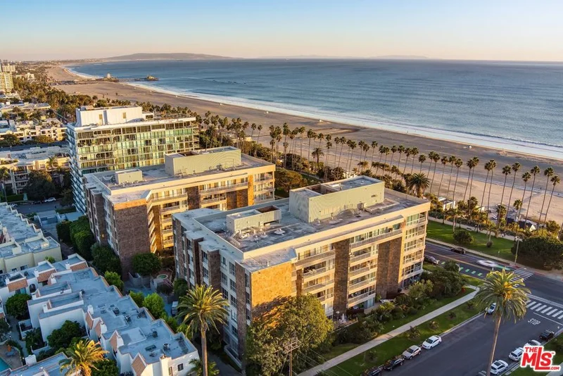 Photo 2 of 515 Ocean Avenue Nph B