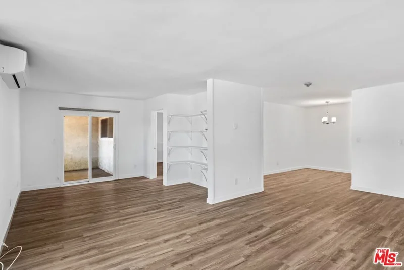 Photo 2 of 4900 Overland Avenue 157