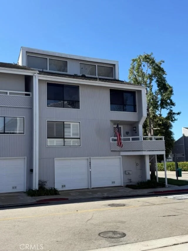 401 Intrepid Court