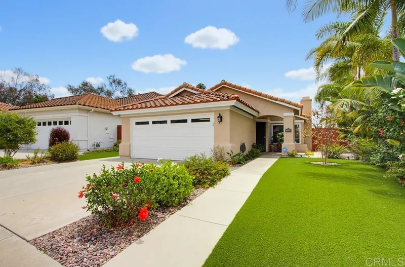 3735 Via Del Rancho