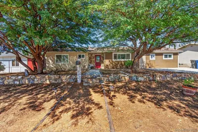 13422 Standish Dr