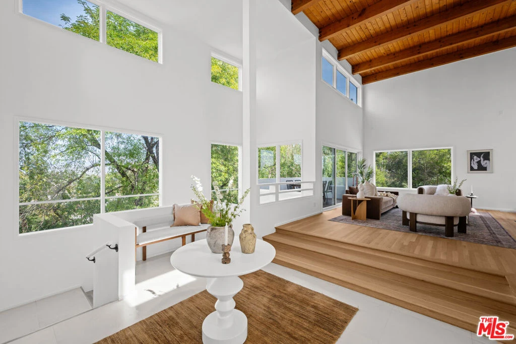 Interior 2