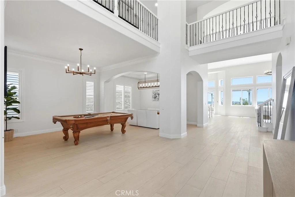 Interior 2