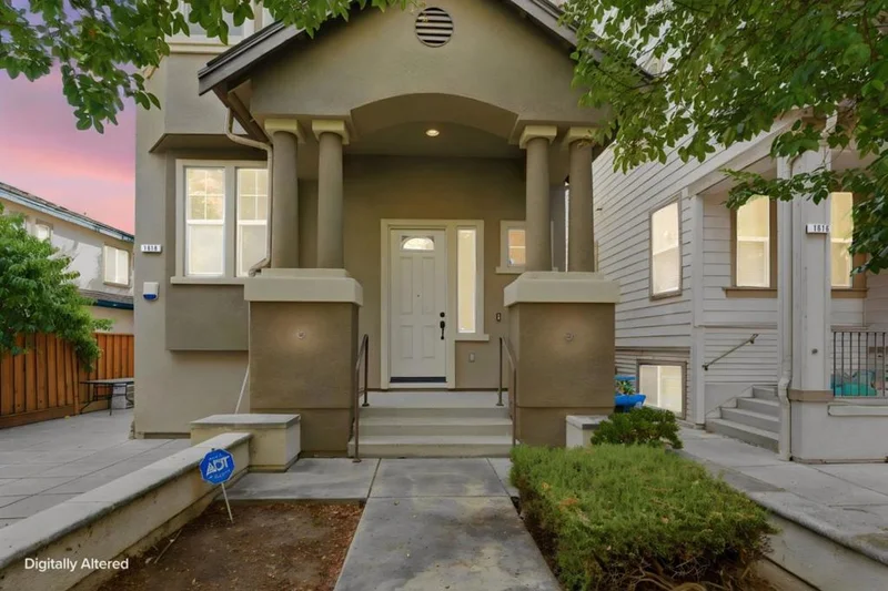 Photo 2 of 1618 Salamoni Court