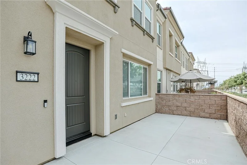 Photo 2 of 3222 S Lafayette Paseo