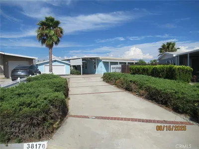 38170 Calle Arrebol