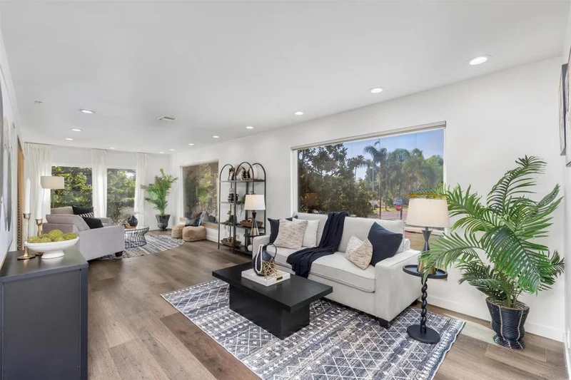 Photo 2 of 540 Hawthorn 1A