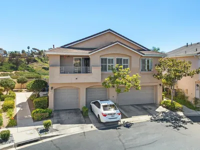 1276 El Cortez Court