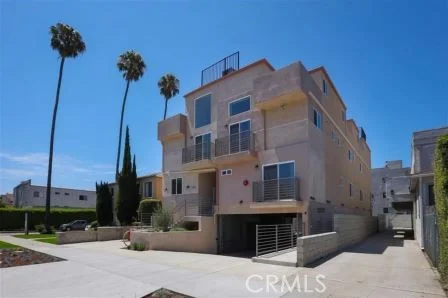2585 S Sepulveda Boulevard 5
