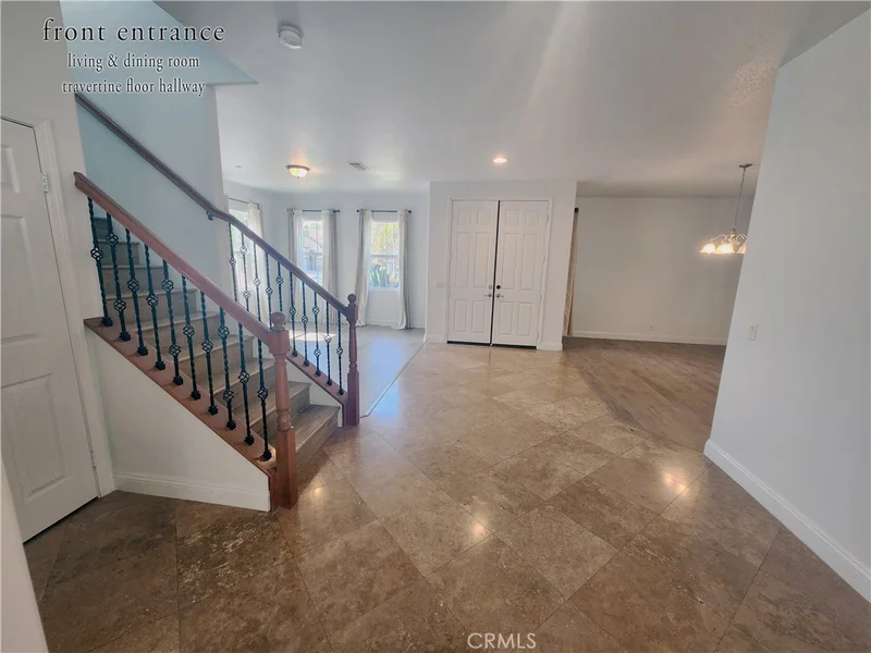 4043 Cedarwood Court photo 2