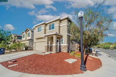 723 Phillipi Way photo 2