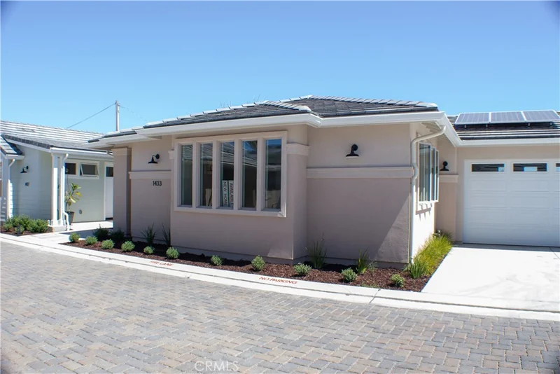 Photo 2 of 1468 Ronald Way