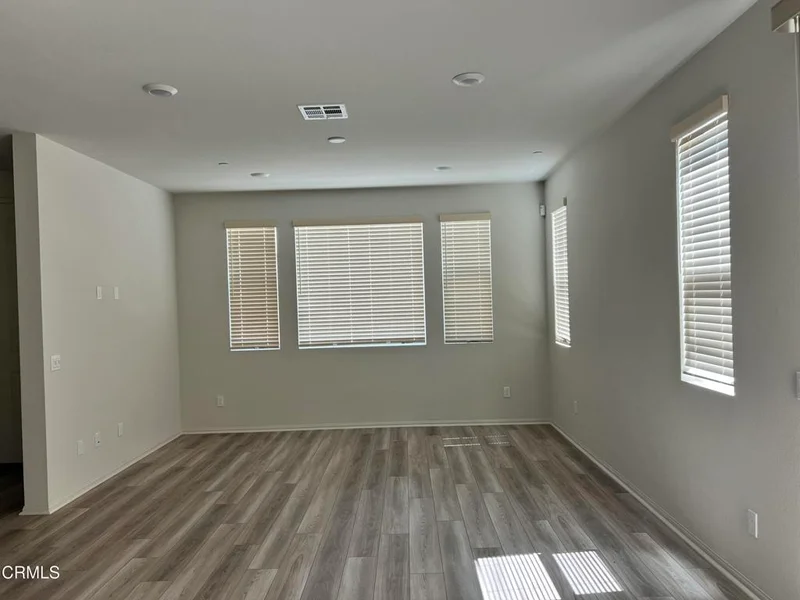 40493 Birchfield Drive photo 2