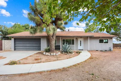 15424 Mesquite Street photo 2