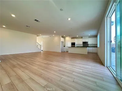 4837 S Jordan ave. photo 2