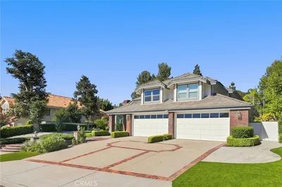 5 Estates Drive photo 2