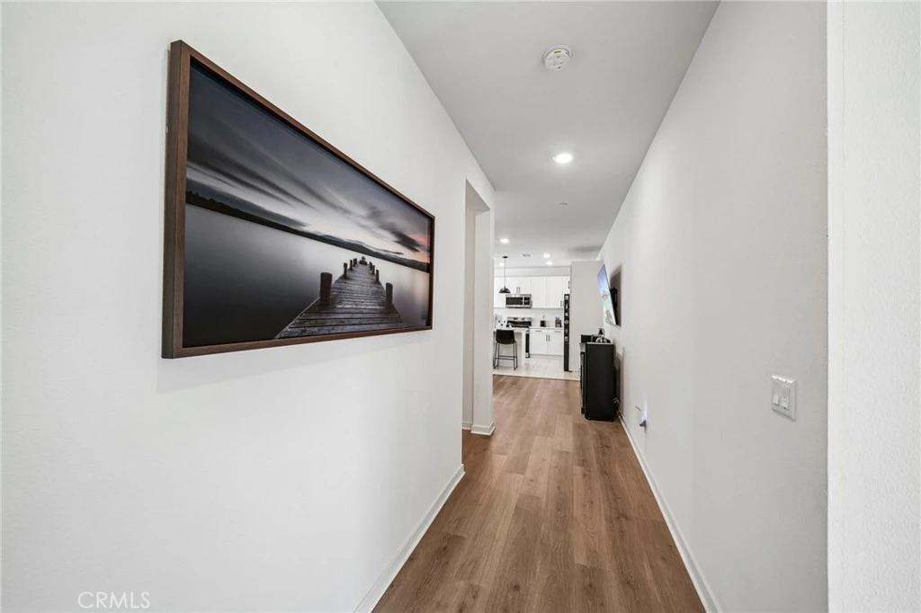 Interior 4
