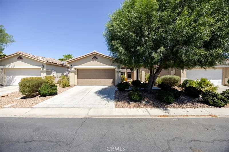 80554 Avenida Camarillo
