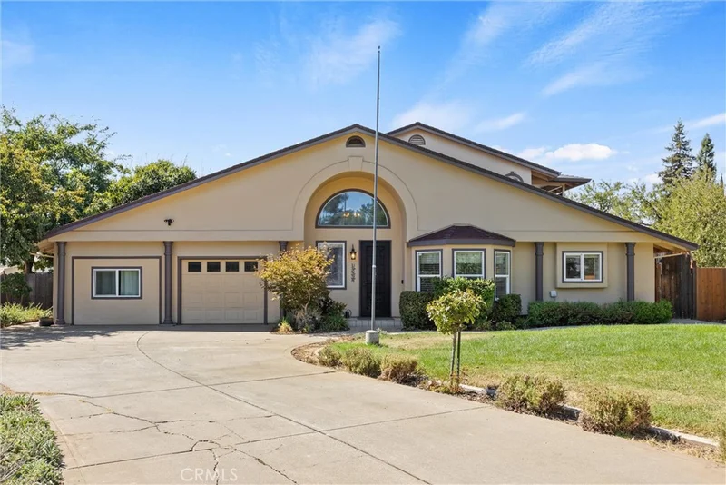 13899 Garner Ln