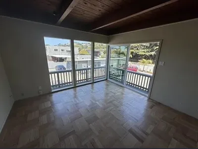 2562 Francisco Boulevard A photo 2