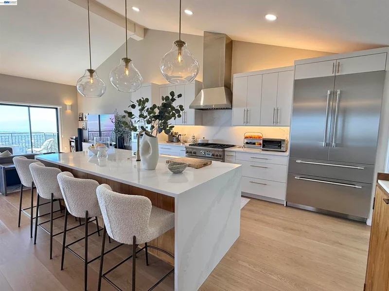 8 Starview Dr