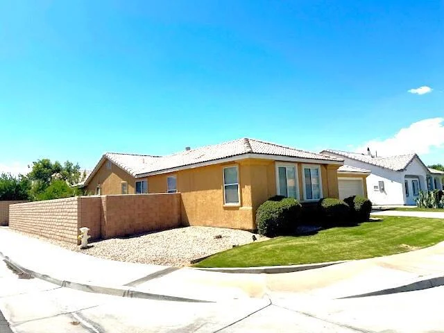 47497 Lagoon Court photo 2