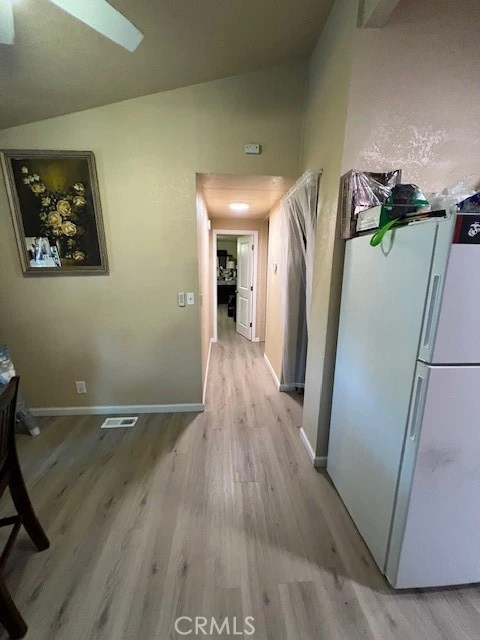 Interior 4