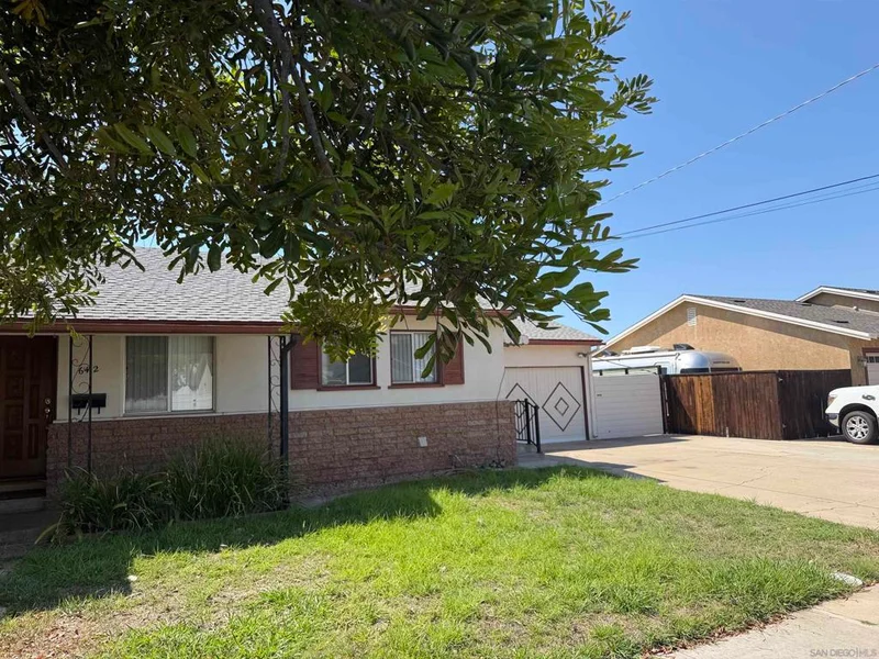 6412 Clara Lee Avenue photo 2