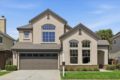565 Cherrywood Drive