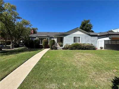 15483 Dickens Street photo 2