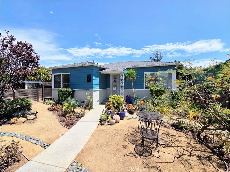 1926 Daisy Avenue photo 2
