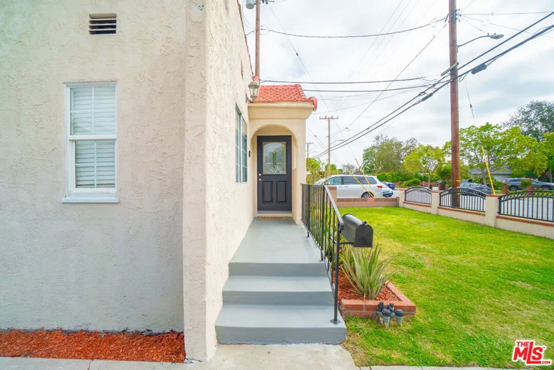 Photo 2 of 12045 Rives Avenue