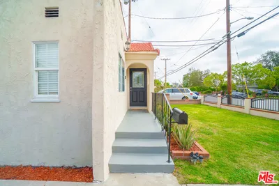12045 Rives Avenue photo 2