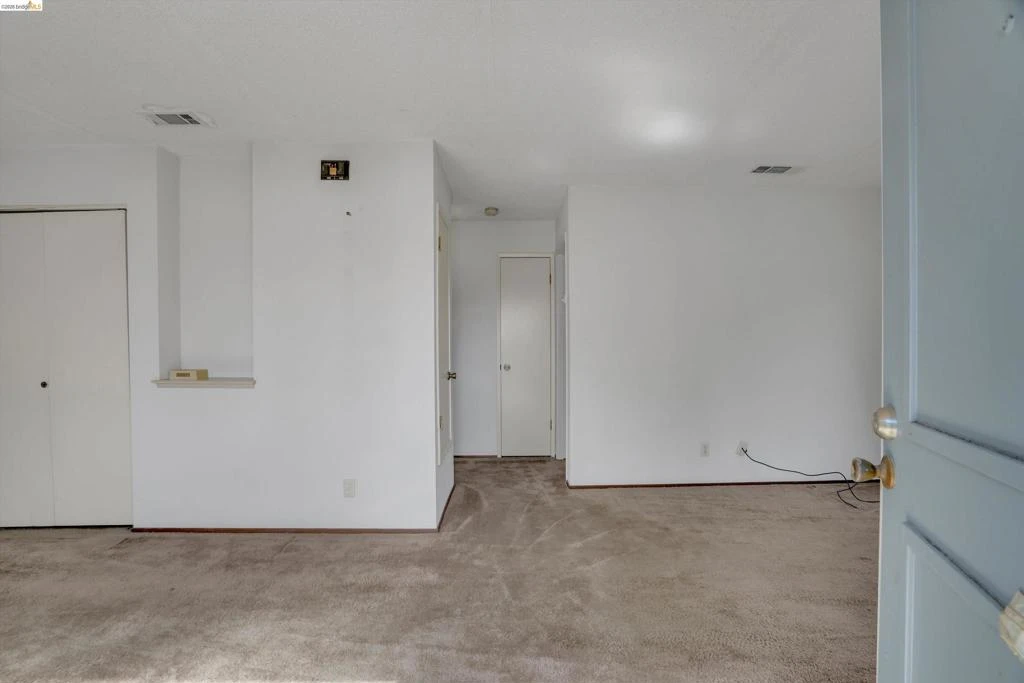 Interior 2