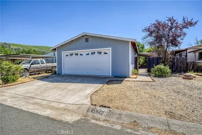 13942 Apple Lane