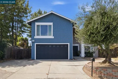 15 Plumas Ct