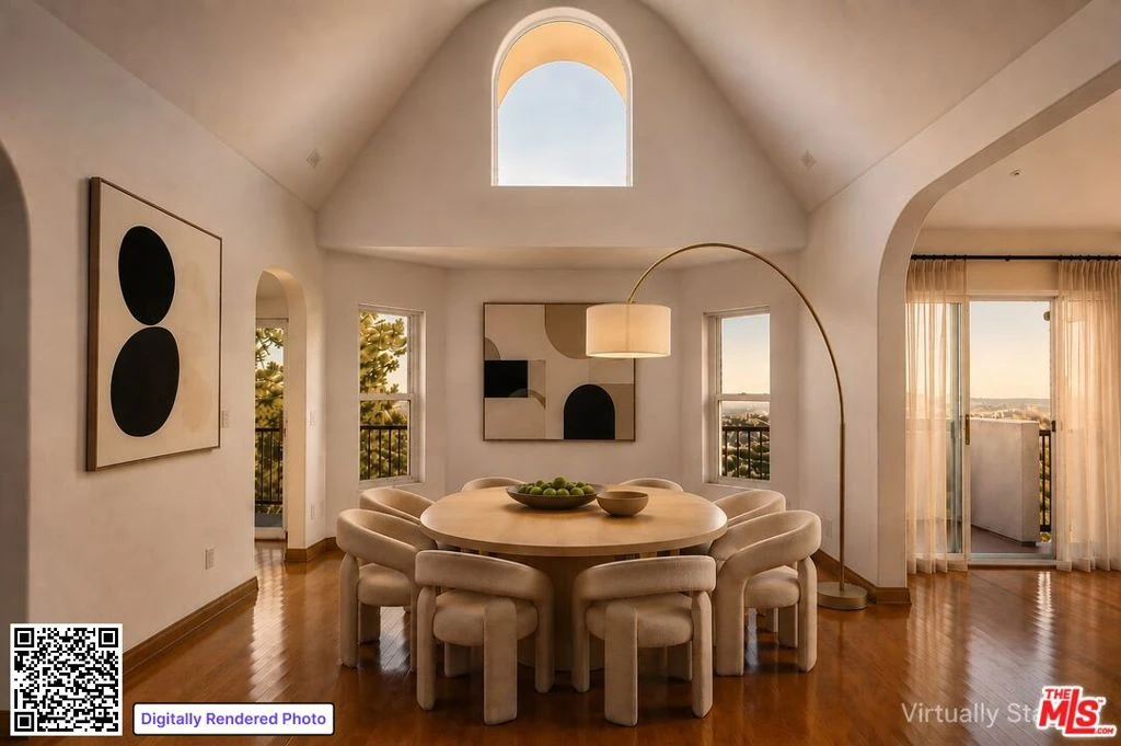 Interior 2