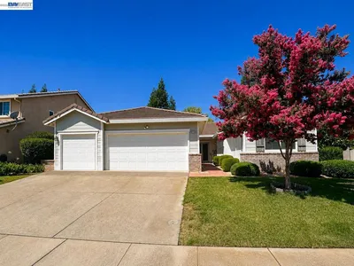 9736 Dynasty Way