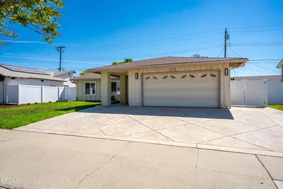868 Duvall Avenue photo 2