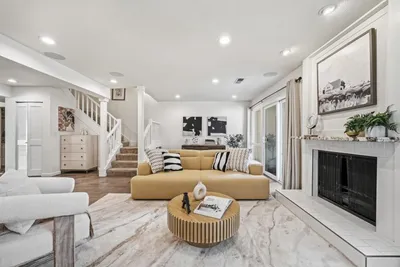 19124 Vineyard Lane