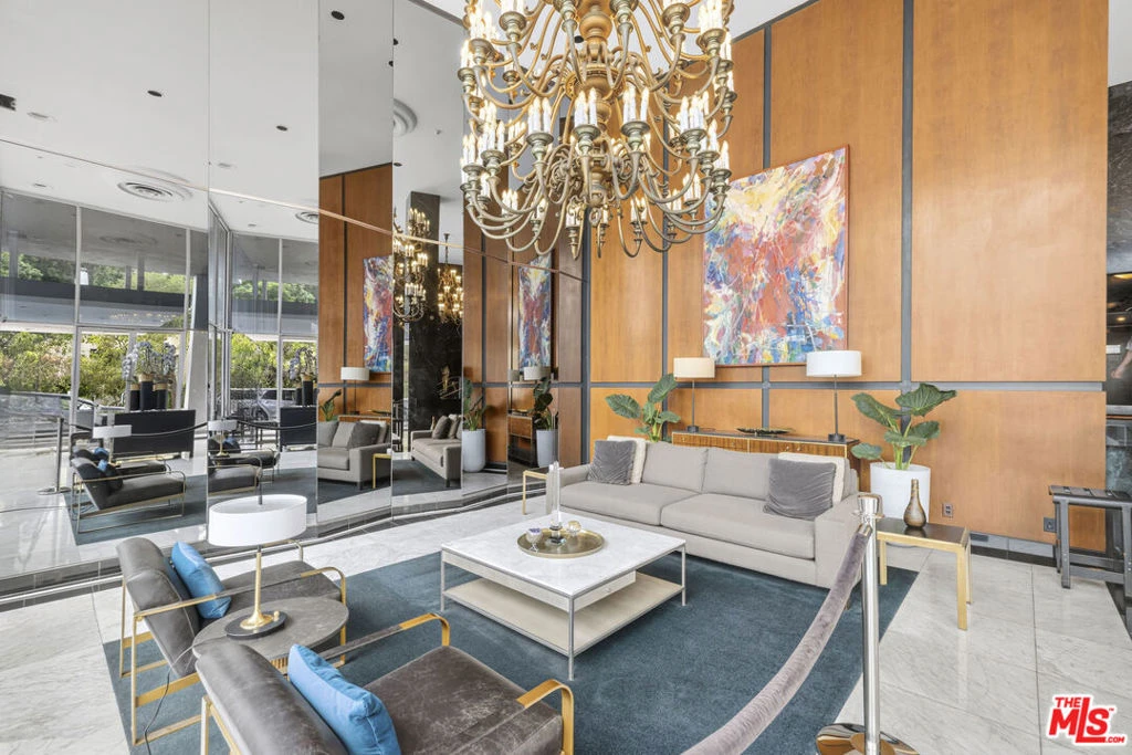 Interior 2