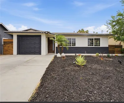 623 S Mistletoe Avenue