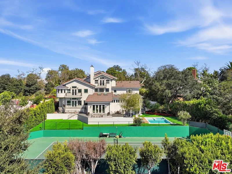1027 Ravoli Drive