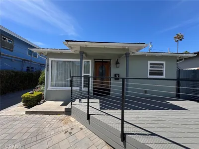 236 Avenida Monterey 1